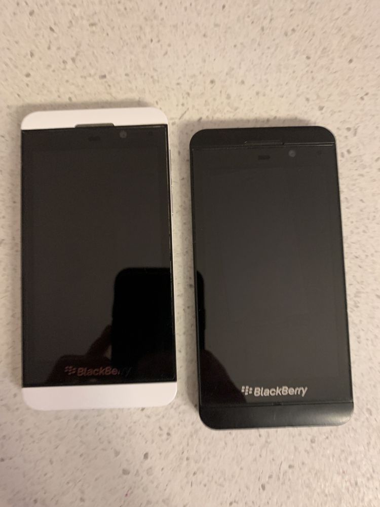 Blackberry z10, білого кольору