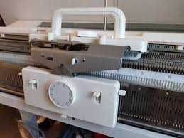 В'язальна машина двухфонтурна комп'ютерна Silver Reed SK840 / SRP60N