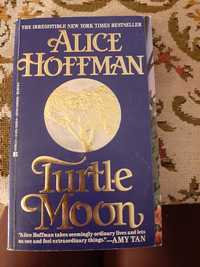 Turtle Moon/Book by Alice Hoffman. Роман англійською