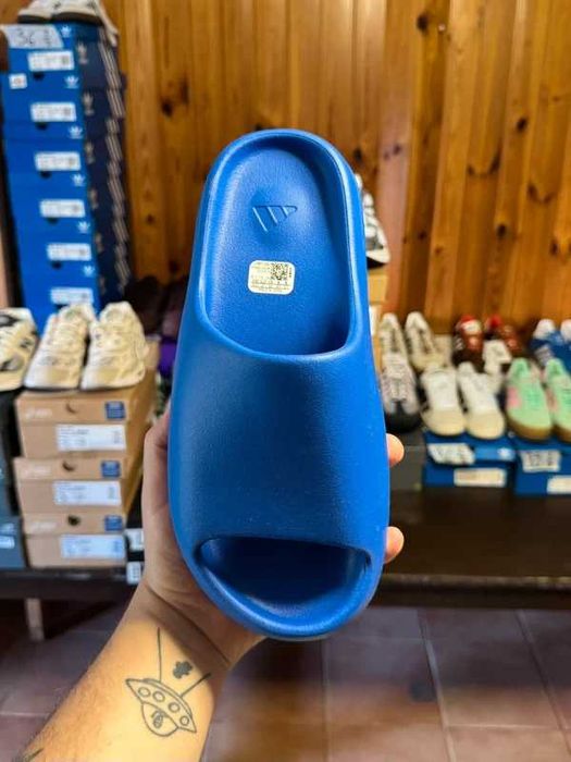 adidas Yeezy Slide R.46