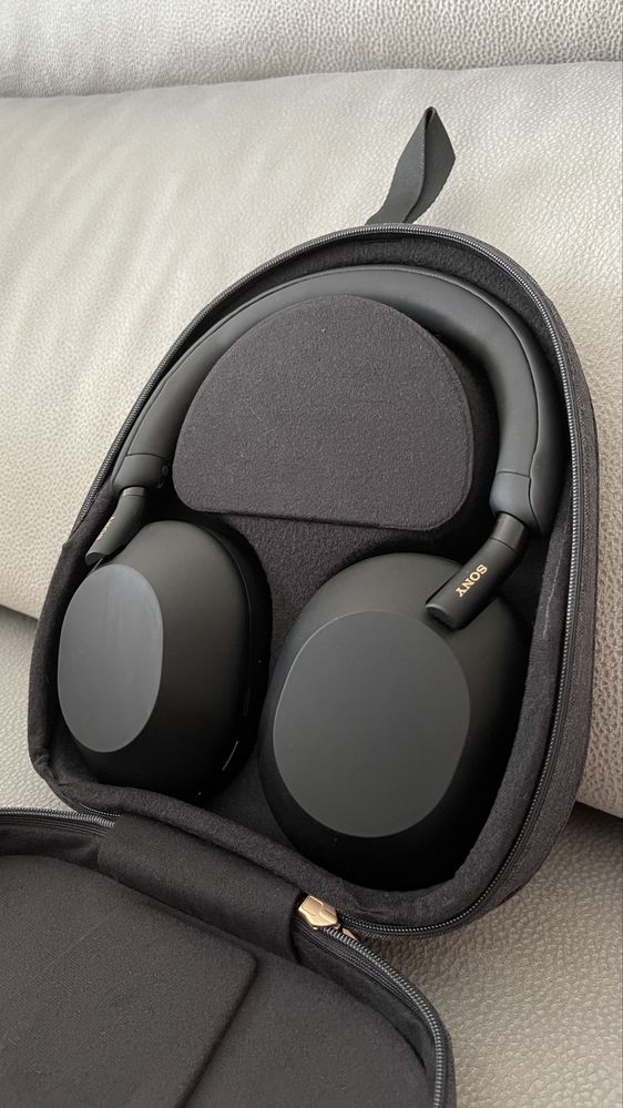 Auscultadores Sony WH-1000XM5