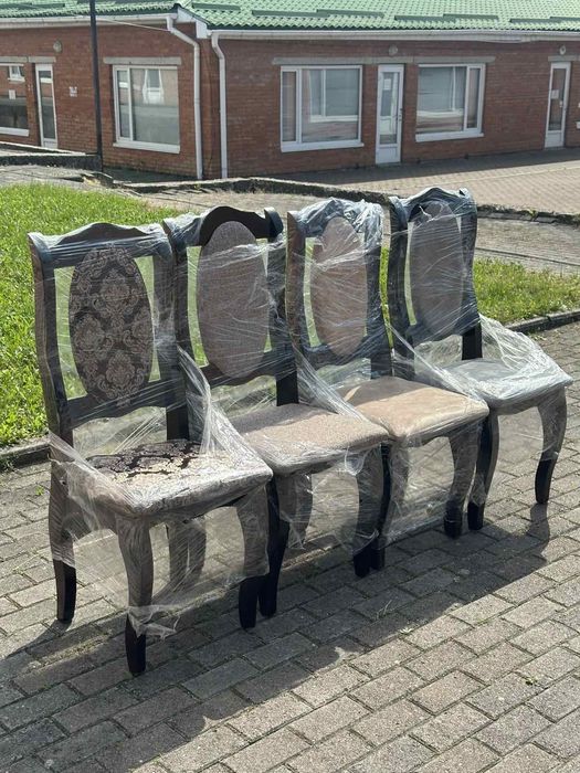 Стільці, стільчики, крісла, стулья