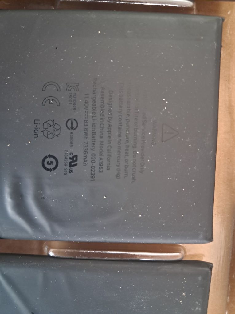 Akumulator , bateria mac book pro