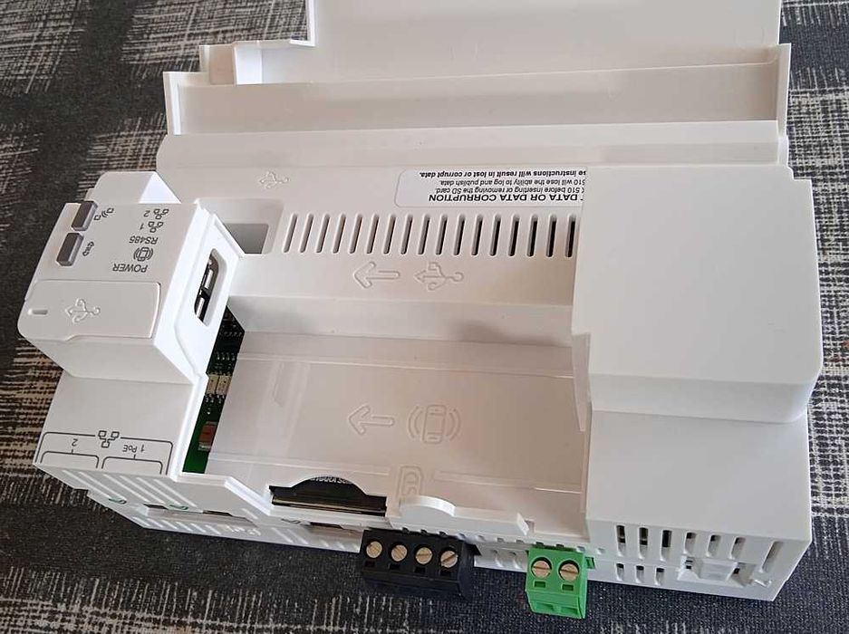 Serwer Energii Energy Server EBX510 Com’X 510 Schneider Electric