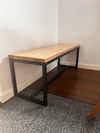 Ławka lub stolik w stylu loft