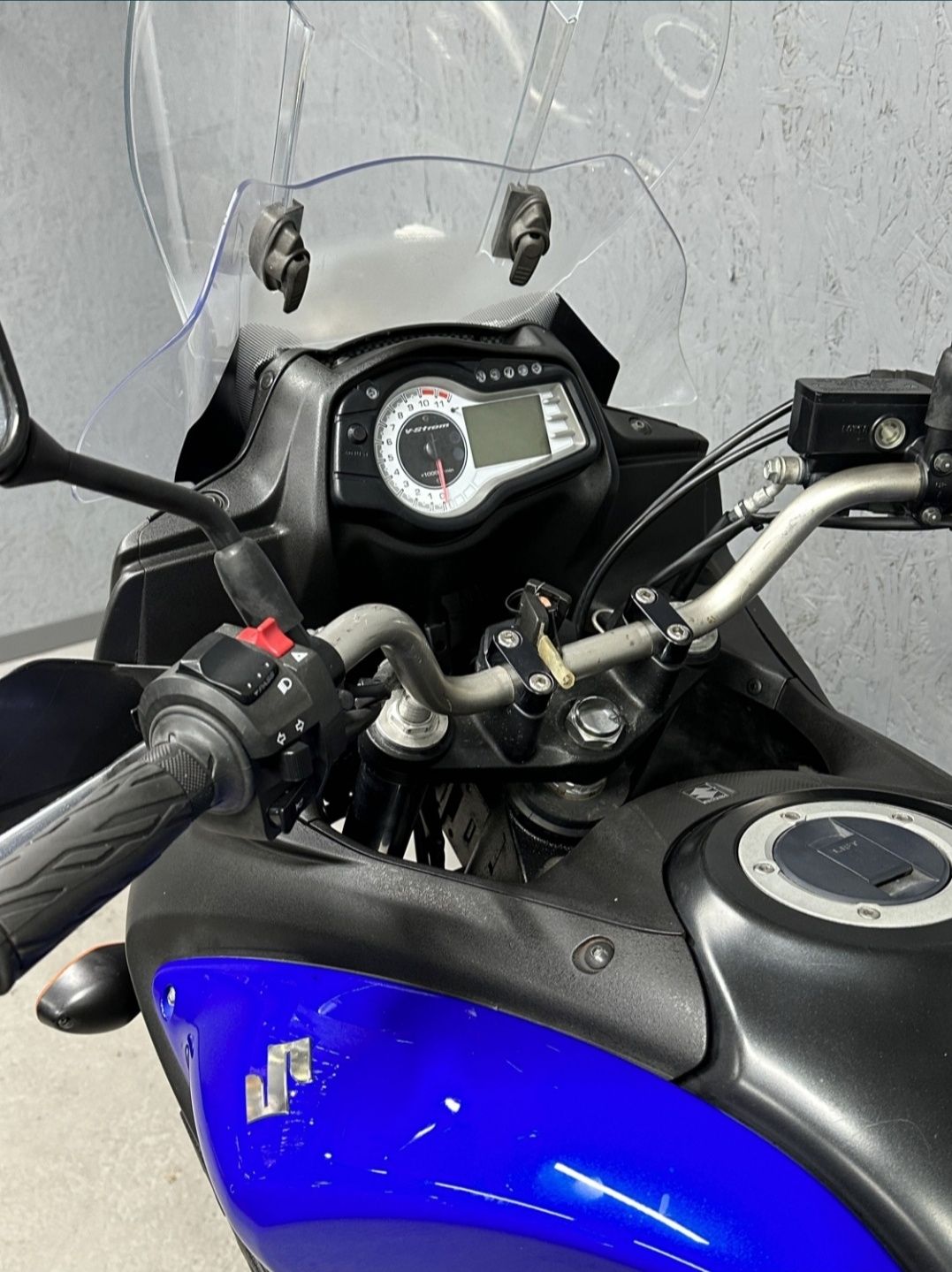 SUZUKI V-Strom 650 A