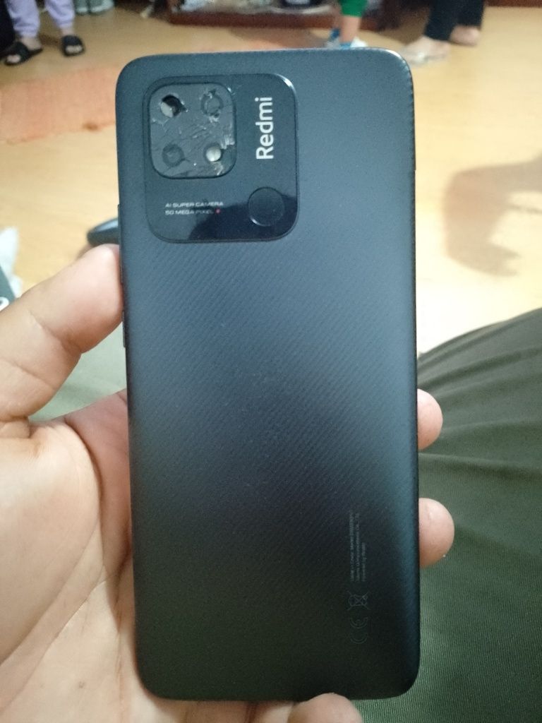 Vendo redmi 10c vendo pq já gastei muito dinheiro do que vou ganhar