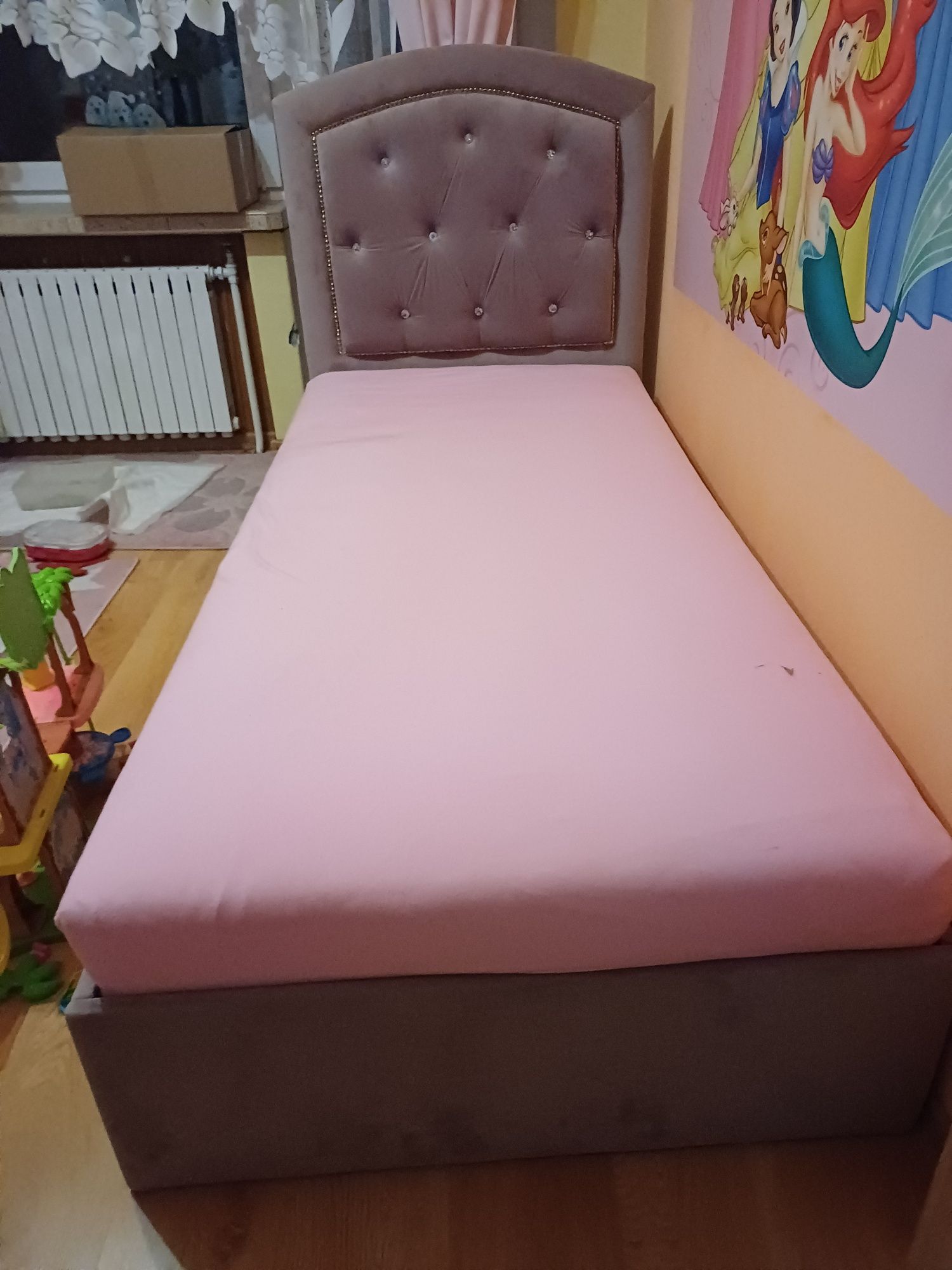 Łóżko tapicerowane welurowe 90x200 z materacem jak nowe