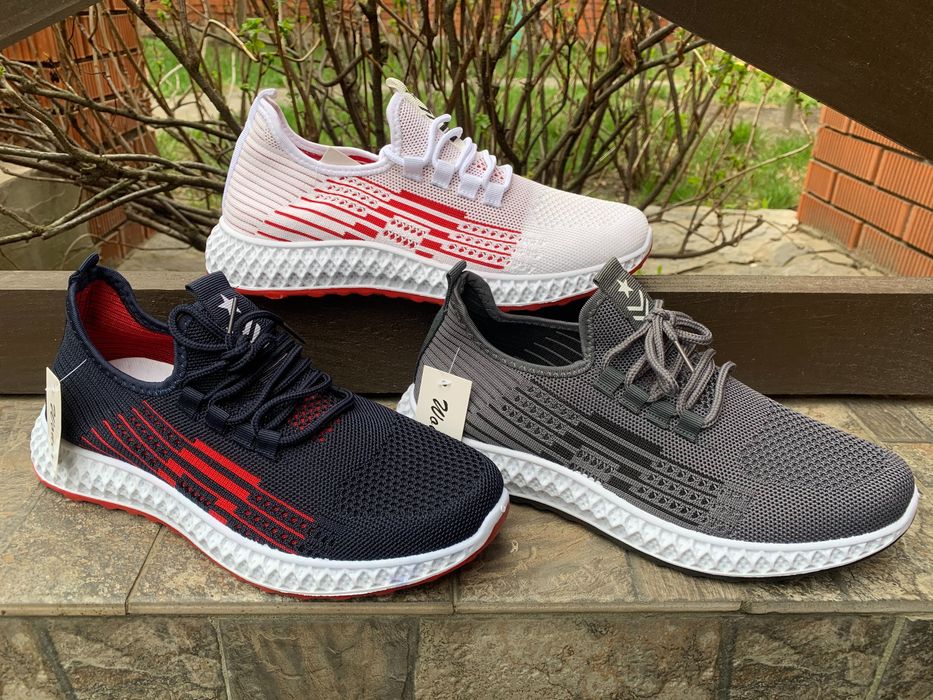 42-43р новые летние кроссовки мужские сетка