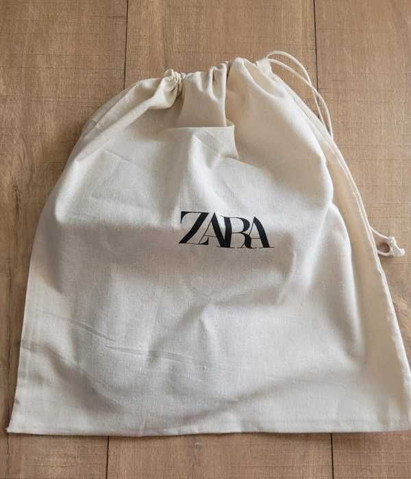 Nowe klapki skórzane Zara