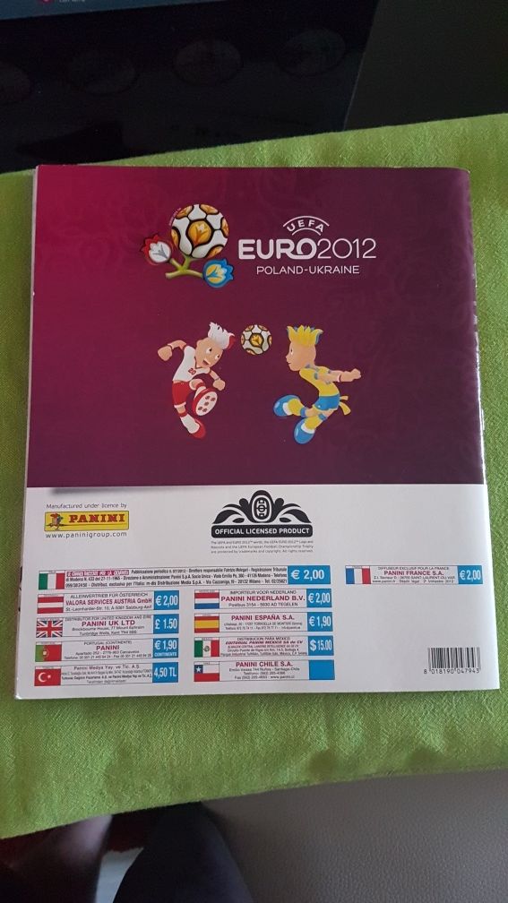 Caderneta completa de cromos Euro 2012