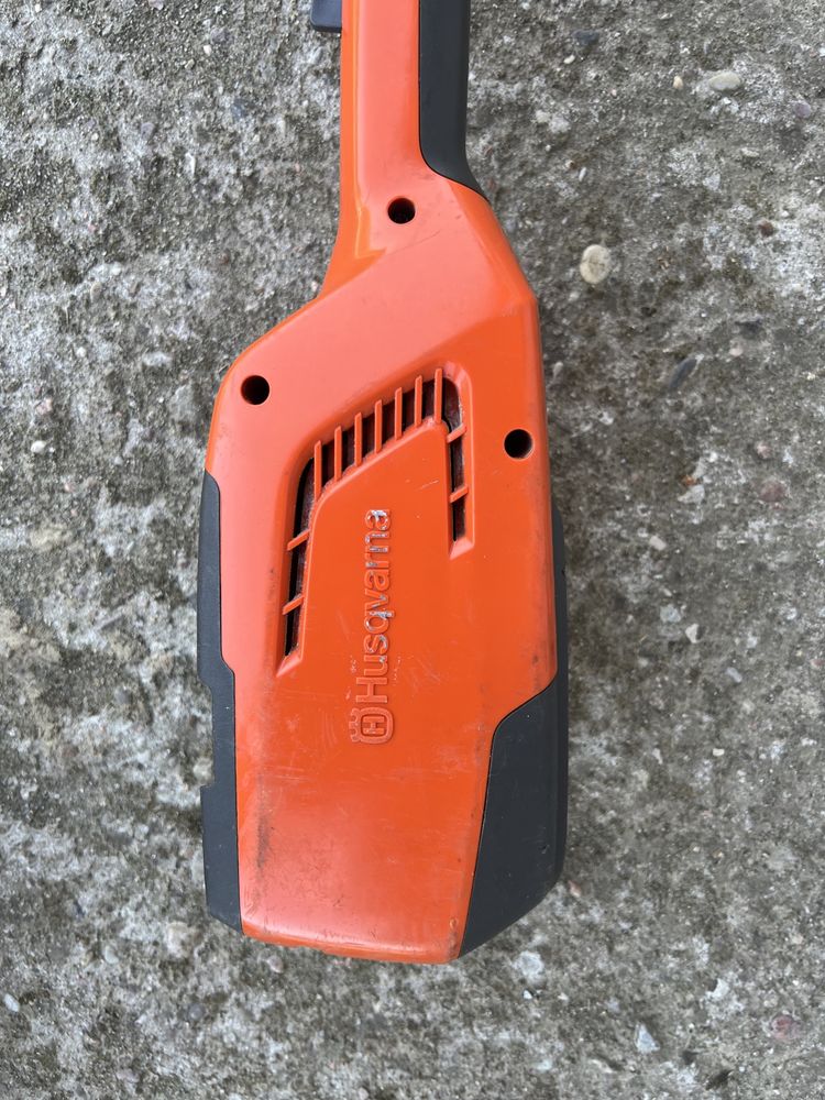 Podkaszarka 115iL Husqvarna BODY