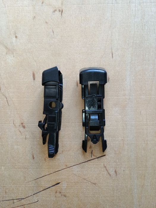 Автомобільний адаптер для склоочисників