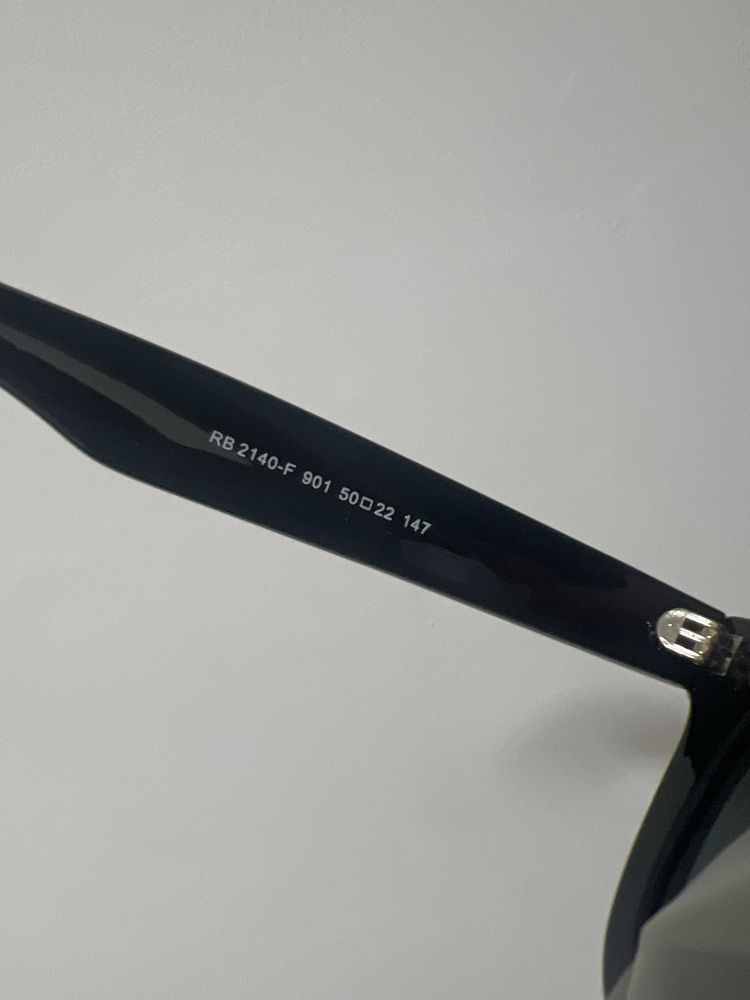 Oculos ray ban novos