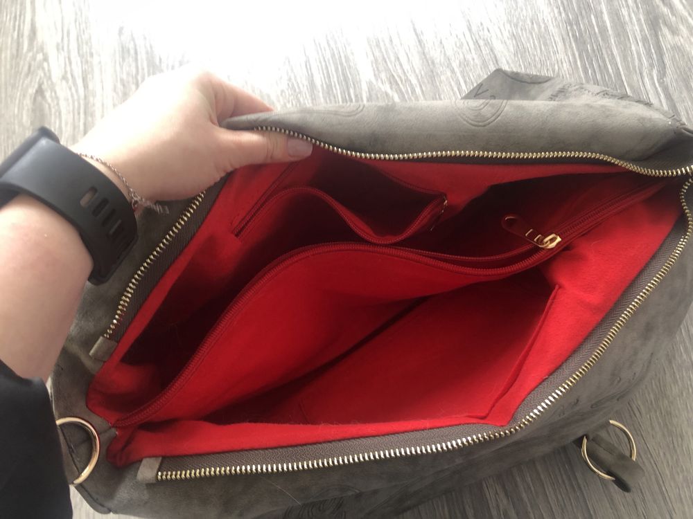 Сумка замшева Louis Vuitton