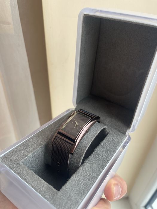 Годинник DKNY оригінал б/у