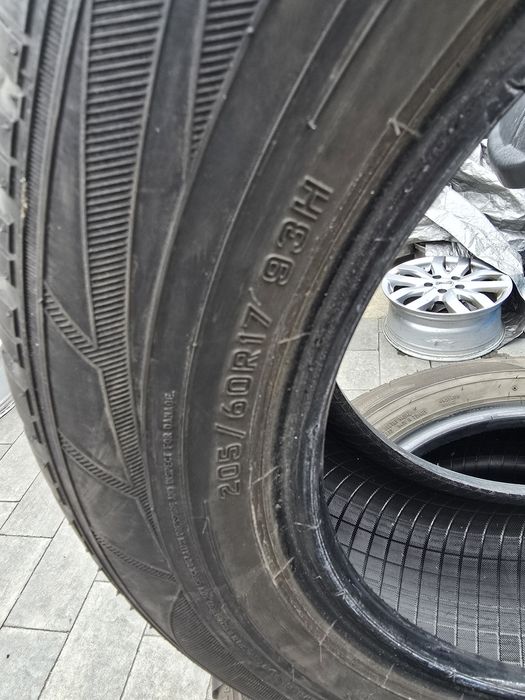 Opony zimowe Falken 205 60 r17