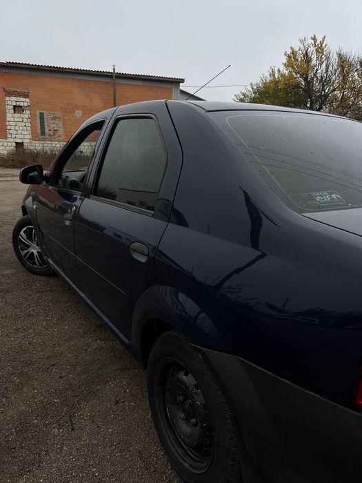 Dacia Logan 2011р. 1.2 бенз