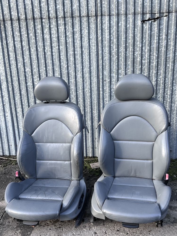 Siedzenia i boczki BMW E46 M3 CZYTAJ OPIS