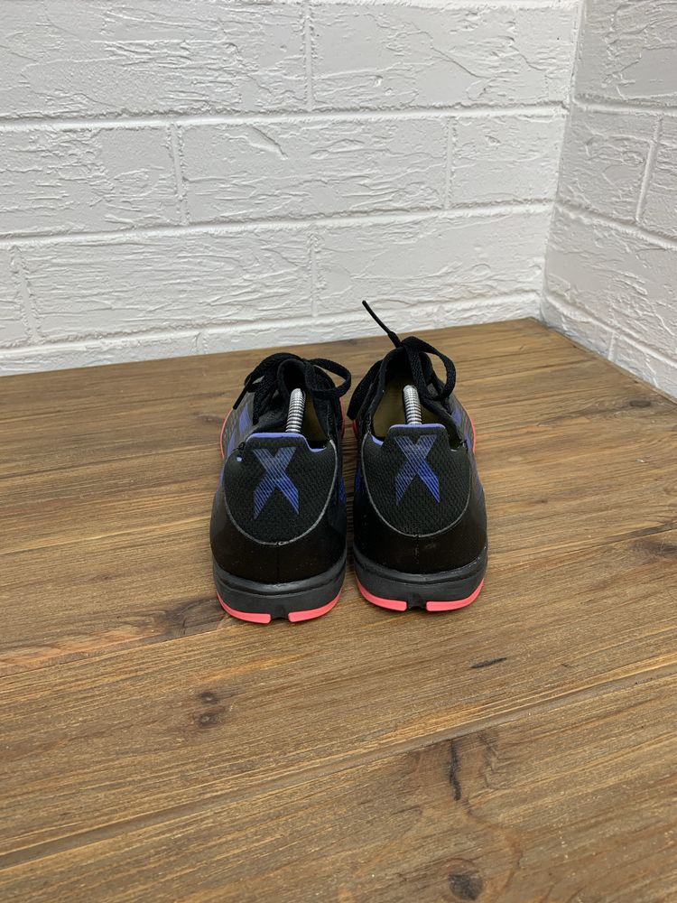 Футбольні футзалки adidas original 43 бампи чоловічі