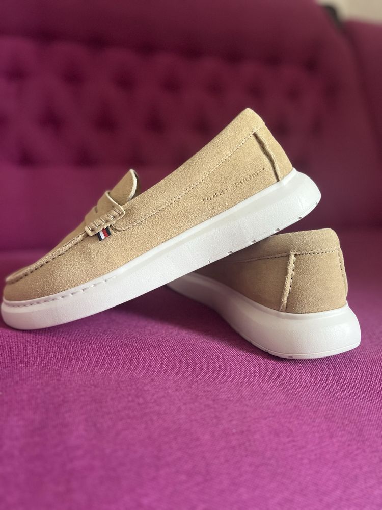 Чоловічі замшеві лофери Tommy Hilfiger