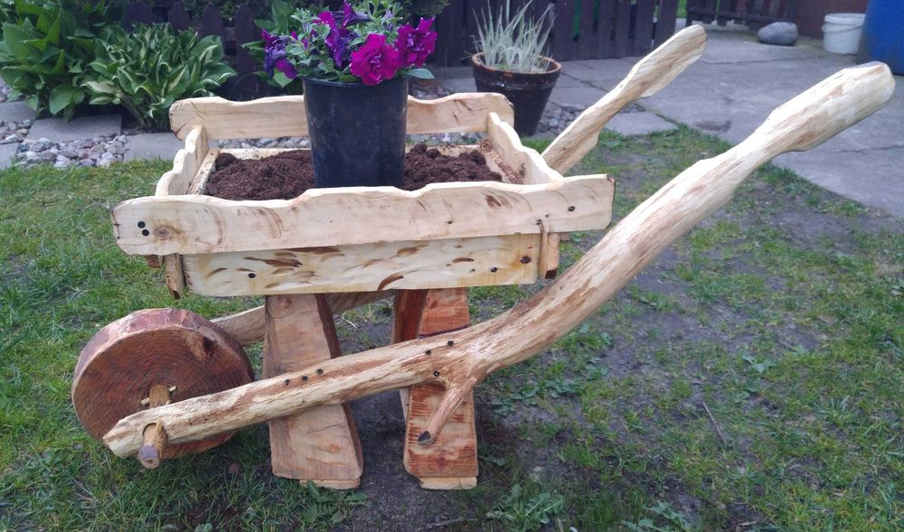 Krzesla,stol,Karmik dla ptakow-debowy.Stolik kawowy.