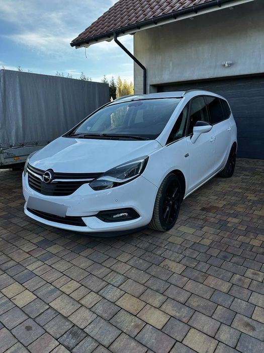 Opel Zafira Opel Zafira C 2.0 170km