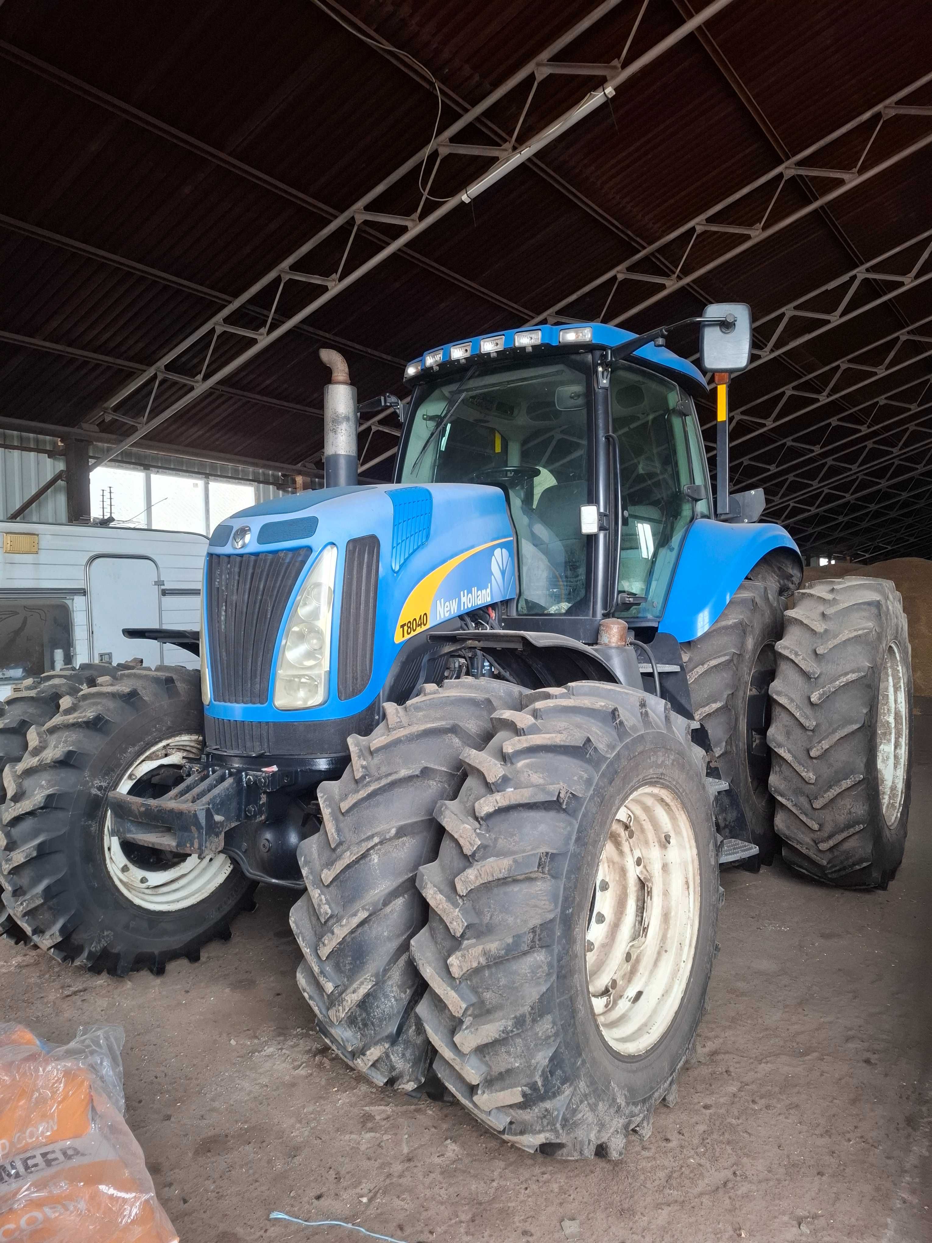 Продам трактор Нюхоланд 8040