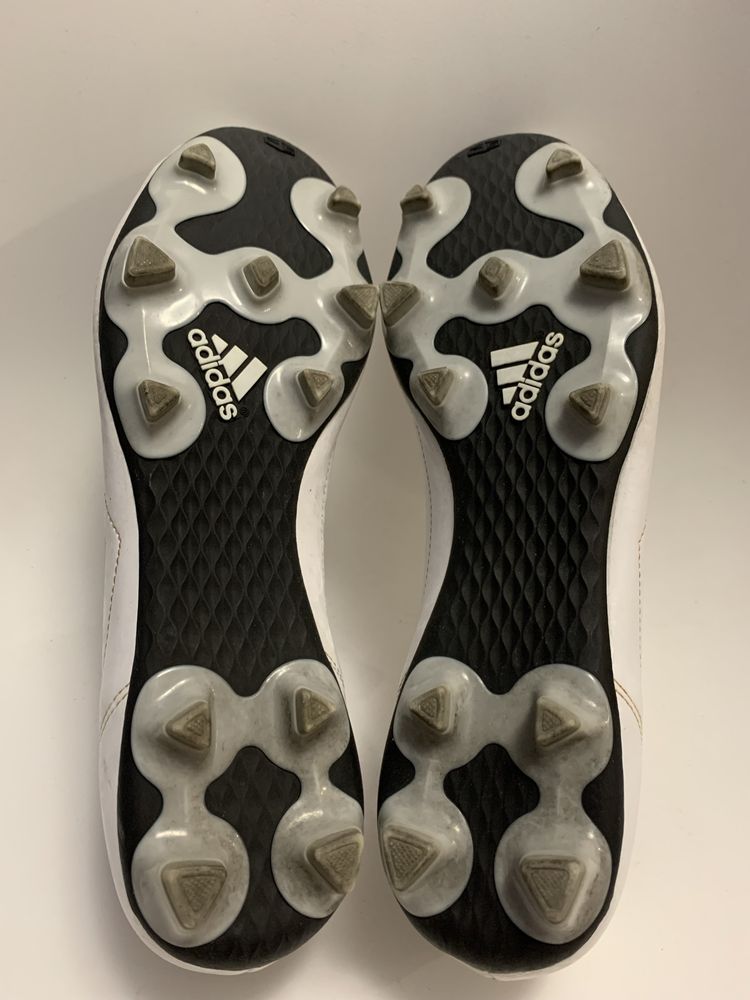 Бутси сороконожки футзалки Adidas Адидас (44р)