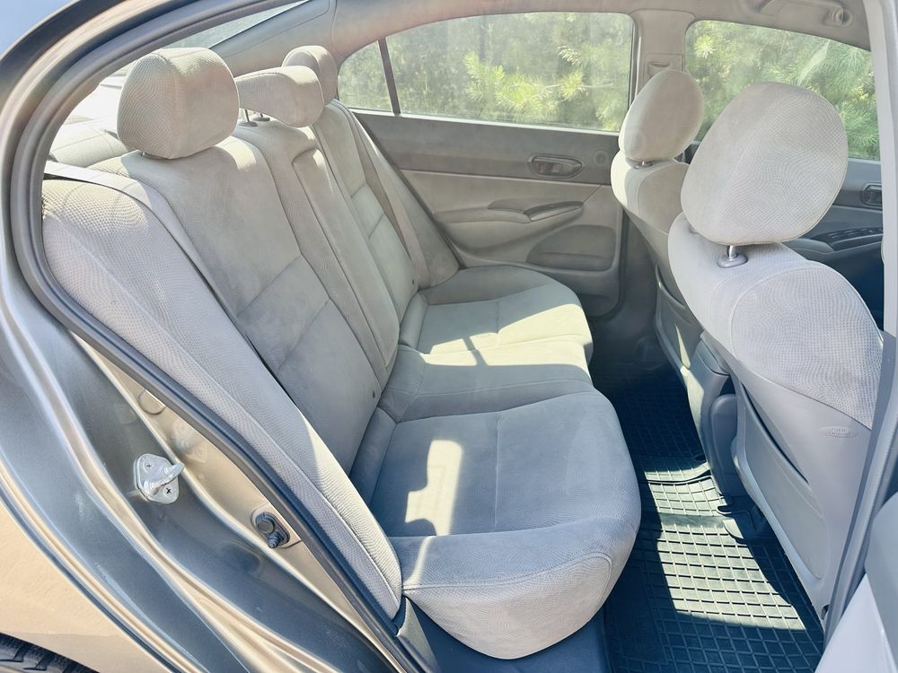 Honda Civik 2008 год автомат