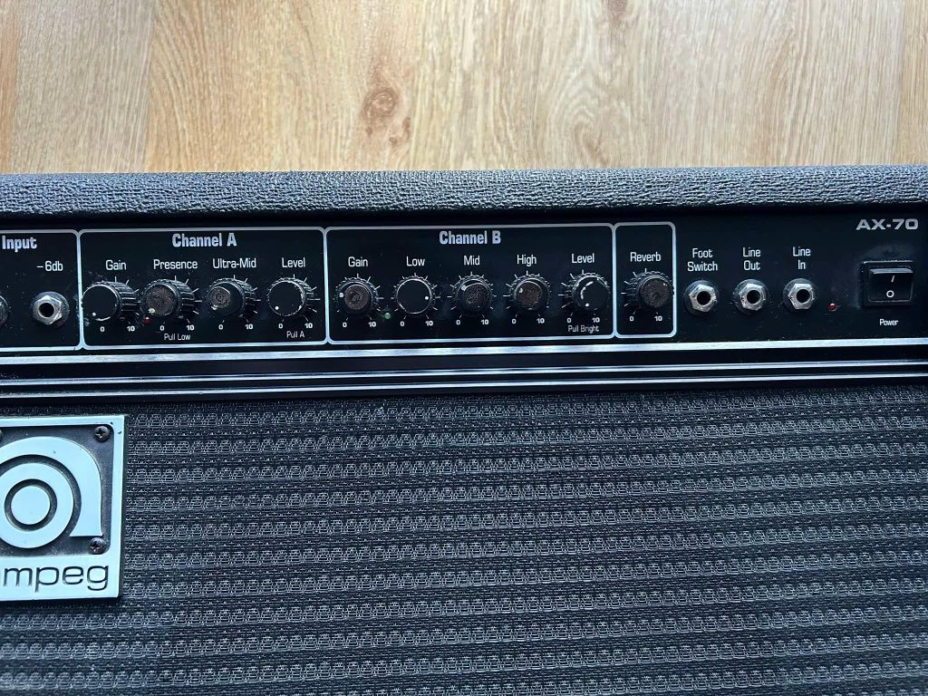 Wzmacniacz Ampeg AX-70