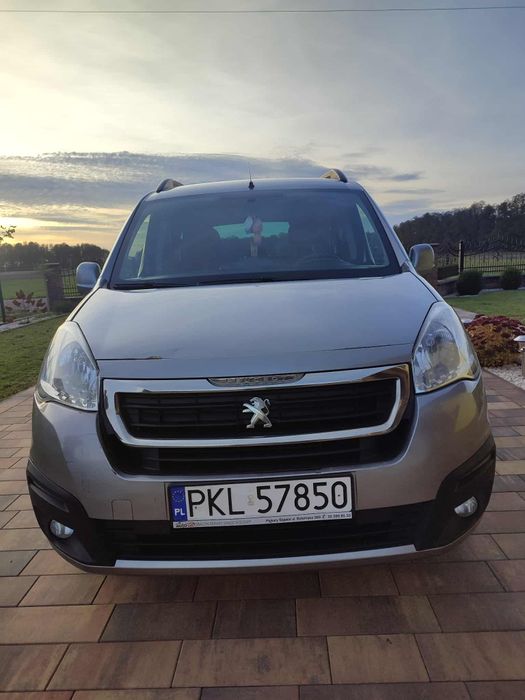 Sprzedam Peugeot partner Tepee 1.6 HDI, Salon Polska 2017r.