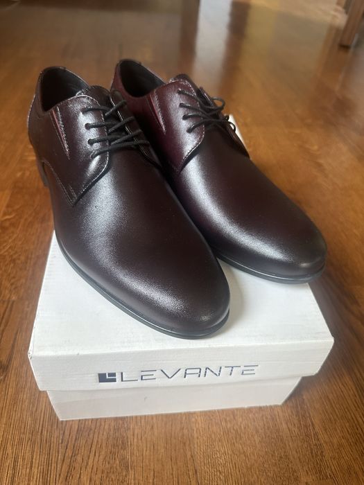 Nowe eleganckie buty męskie, wizytowe bordowe skóra naturalna R. 40