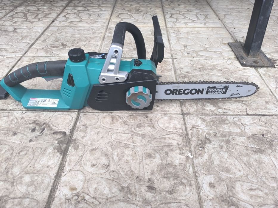 Акумуляторна пила FERREX FS-AKS 4030