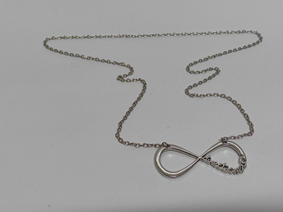 Lote de 5 colares com símbolo Infinito, novos, portes grátis