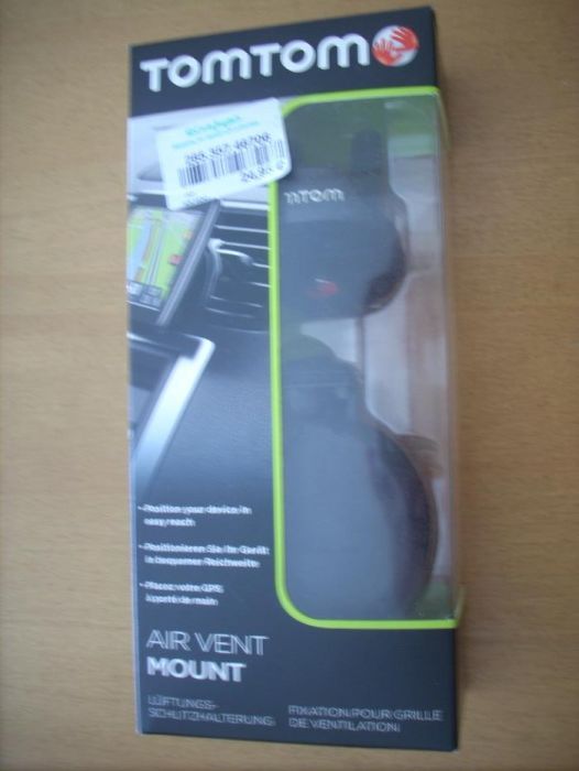 GPS TomTom Via 120 e suporte (novos)