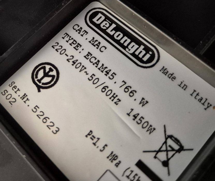 Ekspres do kawy DELONGHI Eletta Capuccino TOP, Komis Jasło Czackiego