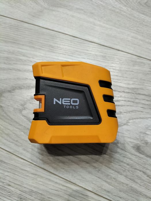 Laser krzyżowy Neo Tools
