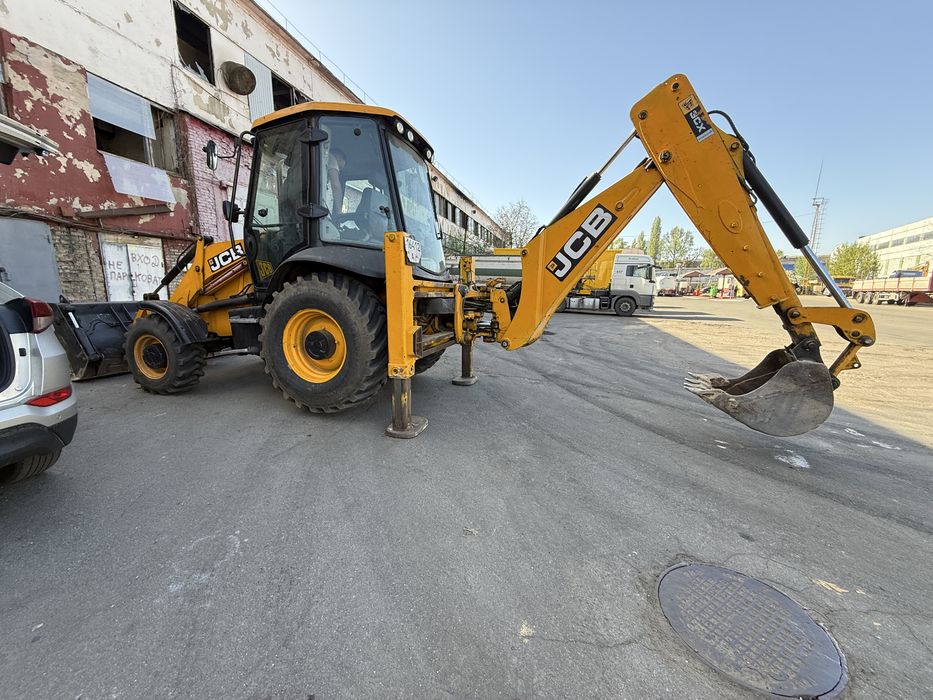 Оренда/послуги екскаватора-навантажувача JCB 3cx