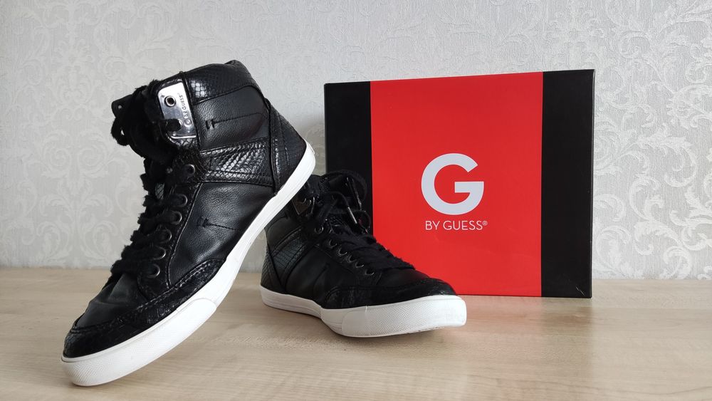 GUESS кроссовки ОРИГИНАЛ!!! Деми спортивные ботинки. 37 размер