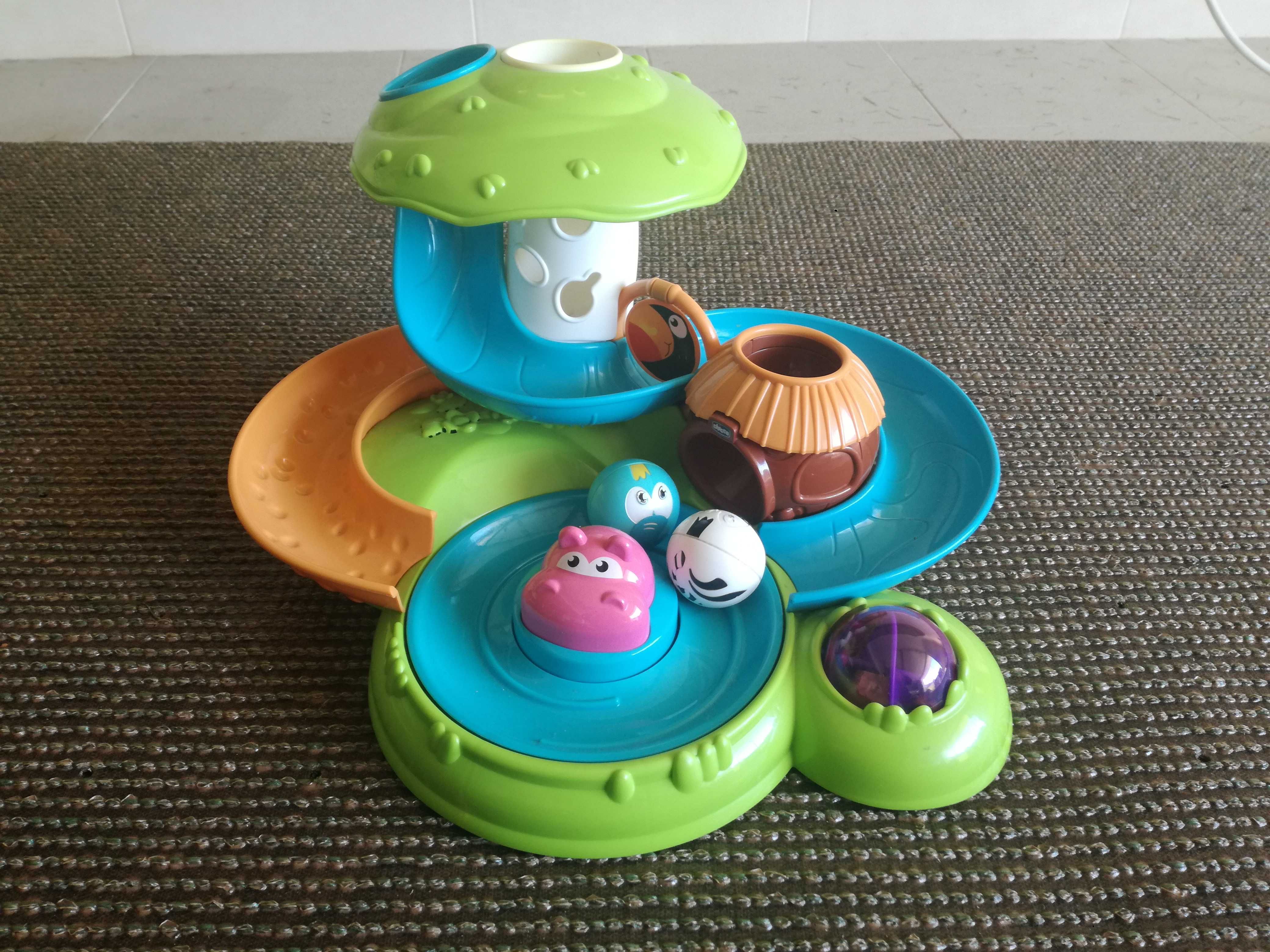 Vários artigos Chicco para bébé