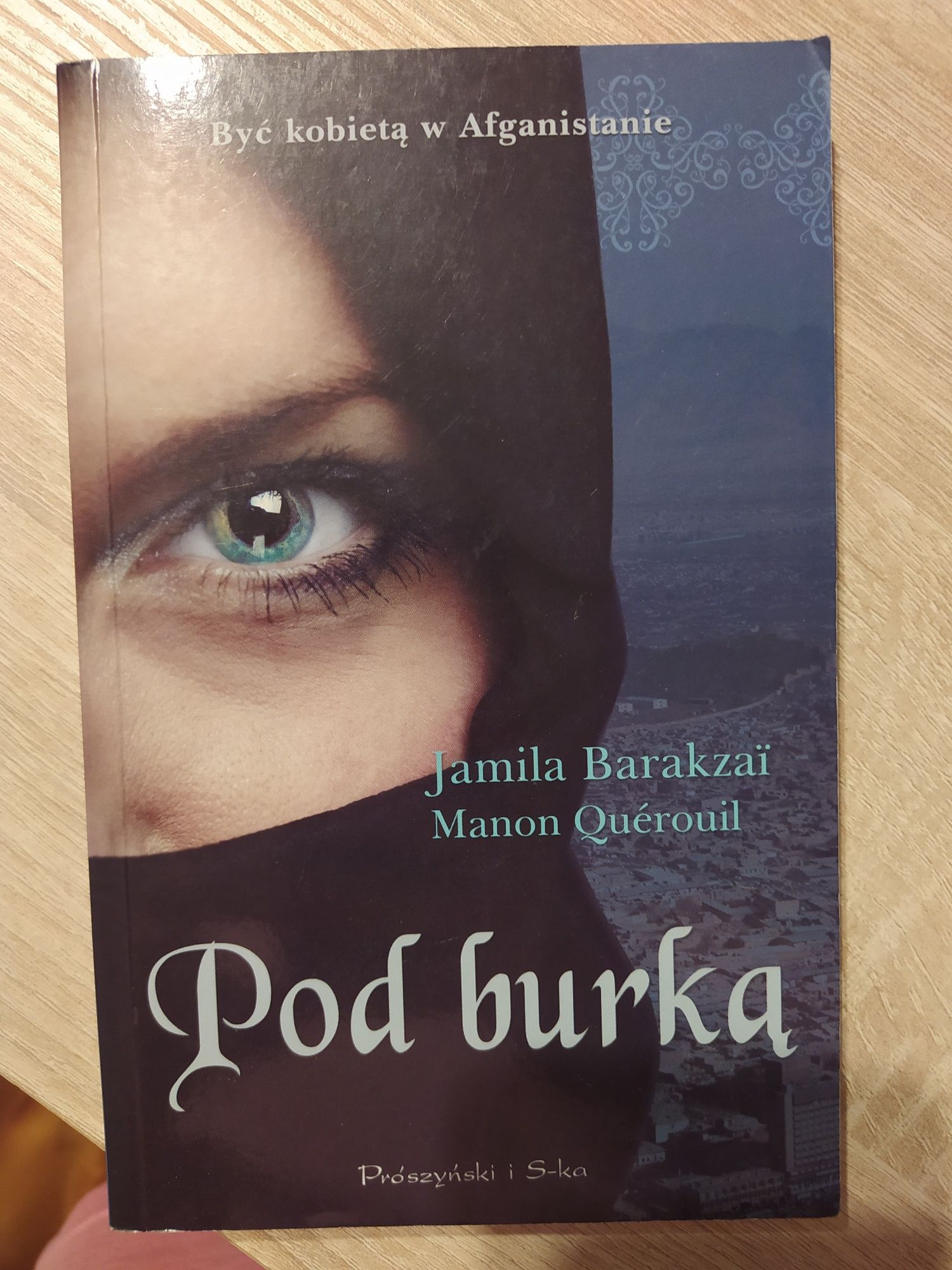 Książka pod burka