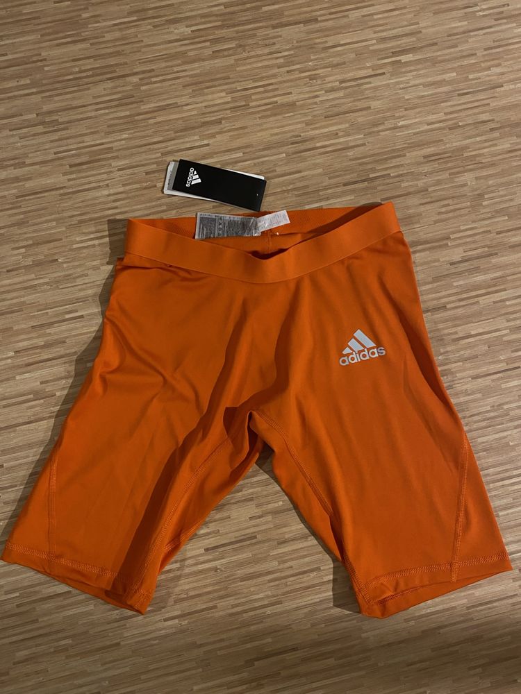 lajkry spodenki pomaranczowe adidas M