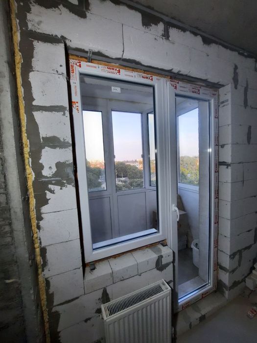 панорамный балконный блок из новостроя