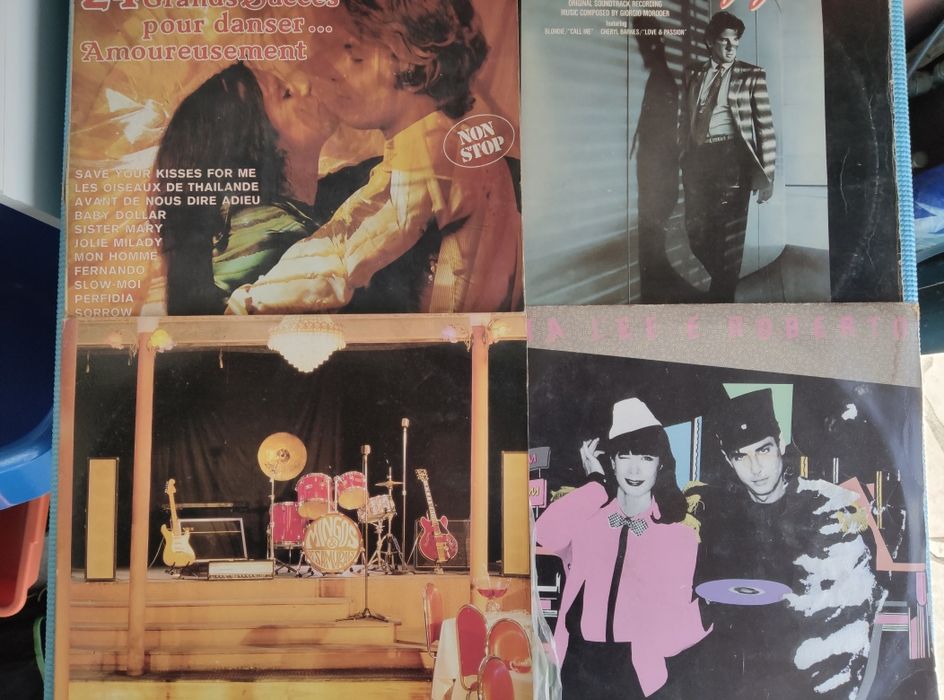 Vários discos de vinil