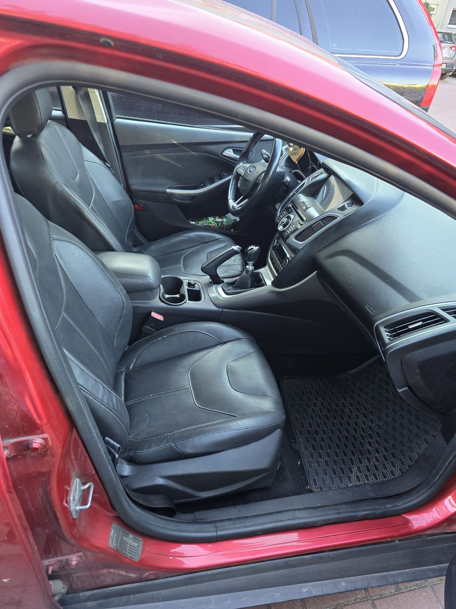 Sprzedam Forda focusa mk3 1.6 tdci