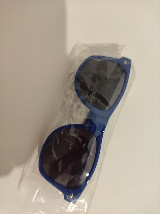 Sprzedam okulary przeciwsloneczne UV 400 PEPSI