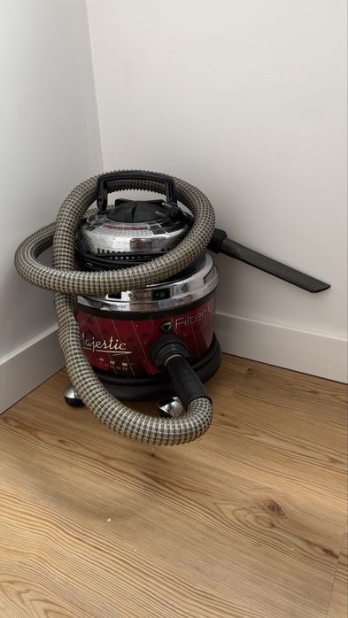 Aspirador Majestic Triple Crown