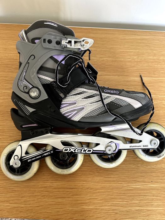 Patins adulto marca OXELO e capacete