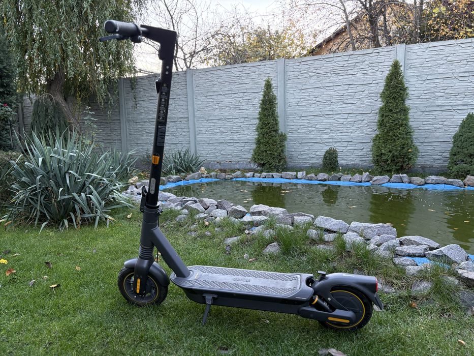 Электросамокат б/у Segway.Ninebot Max G2E